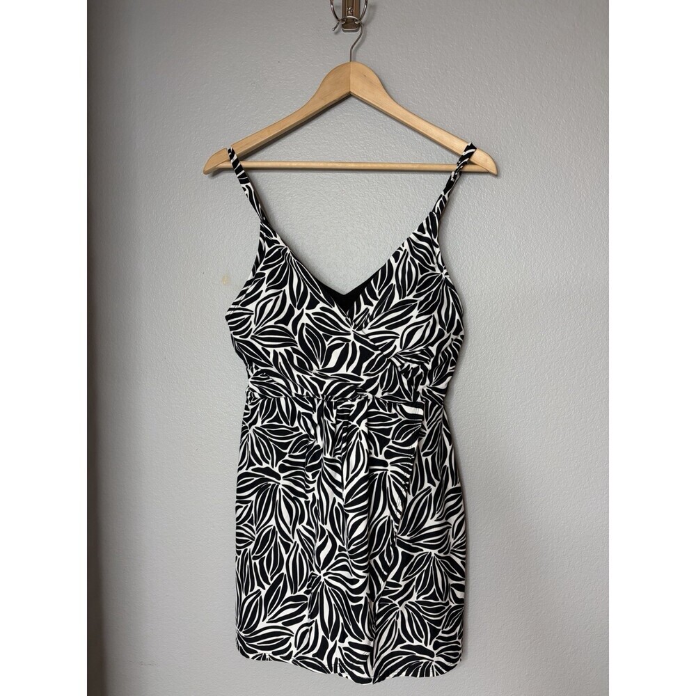 Lands' End Women’s Medium V-Neck Tulip Faux Wrap Swim Dress Black Modest 10 12